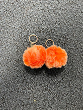 Llwytho delwedd i mewn i syllwr Oriel, Pom poms allweddell - llwyth o liwiau
