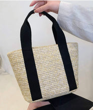 Load image into Gallery viewer, Double Handled straw bag

