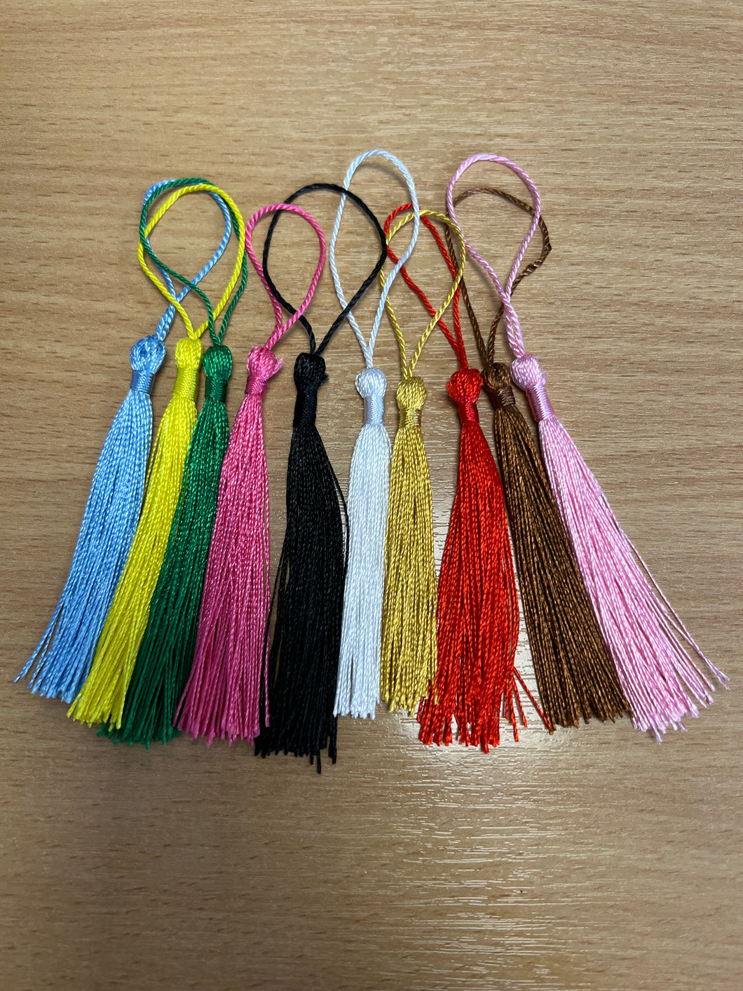 Tassels - Set of 10 colours